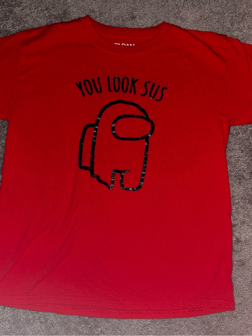 Gildan Red 'You Look Sus' Graphic Tee - Boys 10/12 Medium